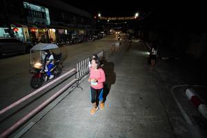 BIB: 
                            <button type="button" onclick="openModal(21794254)" class="btn btn-primary btn-sm float-right btn-popup" data-toggle="modal" data-target=".modal-high-quality">
                        <i class="fas fa-shopping-cart"></i> Add to Cart
                    </button>
                                            <button type="button" onclick="isThisMe(21794254, true)" class="btn btn-success btn-sm float-right btn-popup btn-isme hidden" data-toggle="tooltip" data-placement="bottom" title="นี่คือรูปของคุณใช่ไหม คลิกที่นี่เพื่อเอาเข้าอัลบั้ม">
                        <i class="fas fa-plus"></i> Add to album
                    </button>
                    <button type="button" onclick="isThisMe(21794254, false)" class="btn btn-warning btn-sm float-right btn-popup btn-isnotme hidden">
                        <i class="fas fa-ban"></i> Remove from album
                    </button>